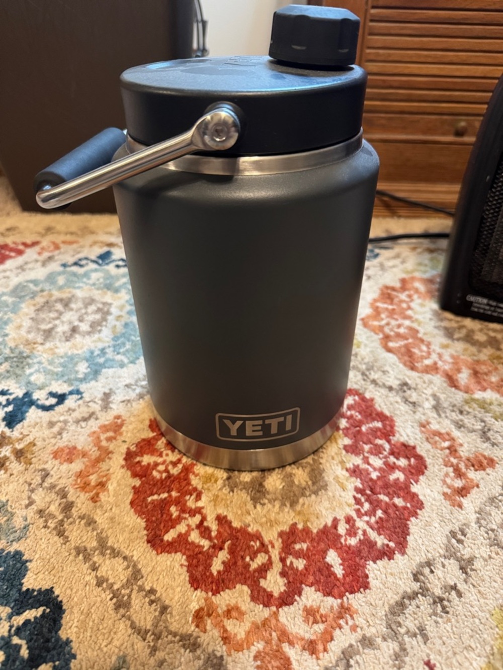 Yeti insulated jug - Charcoal Gray with Stainless Trim